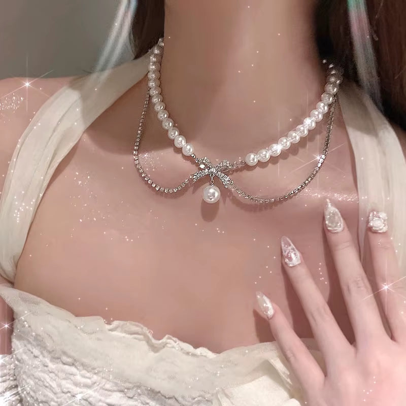 Pearly Bow Chain Necklace