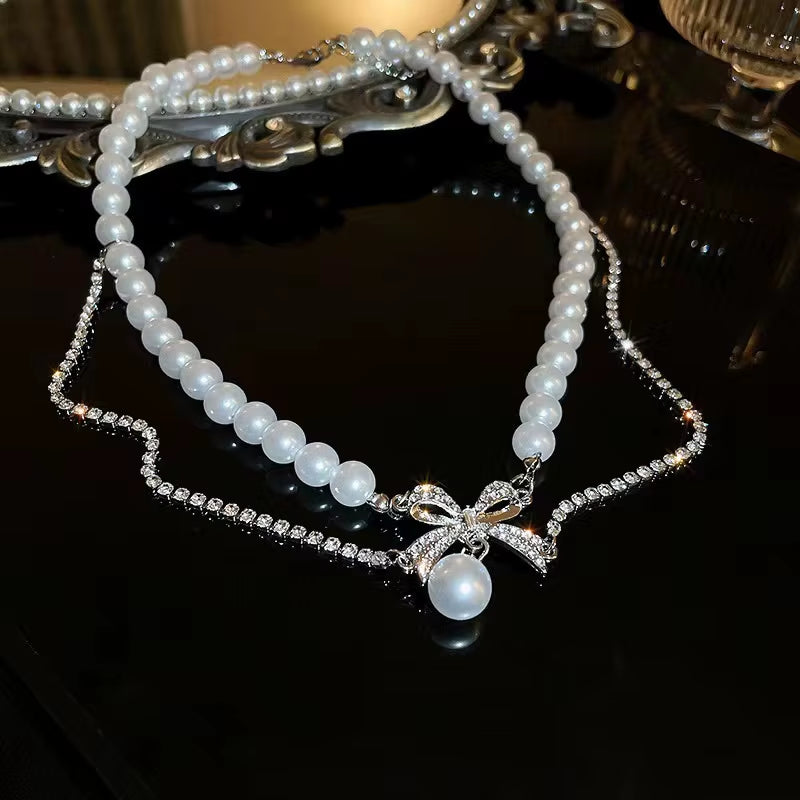 Pearly Bow Chain Necklace